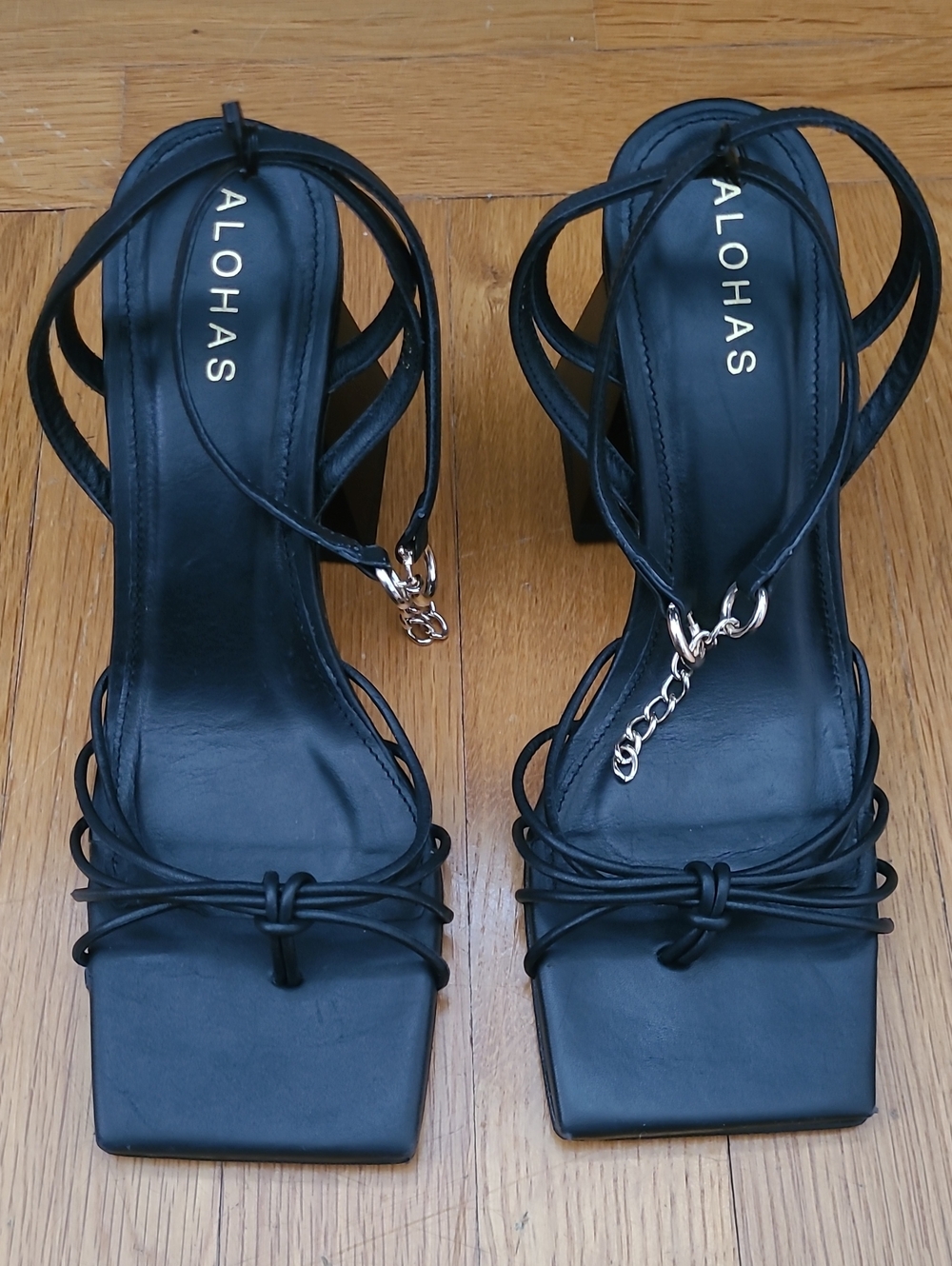 ALOHAS Cactus Black Knotted Strappy Block Heels